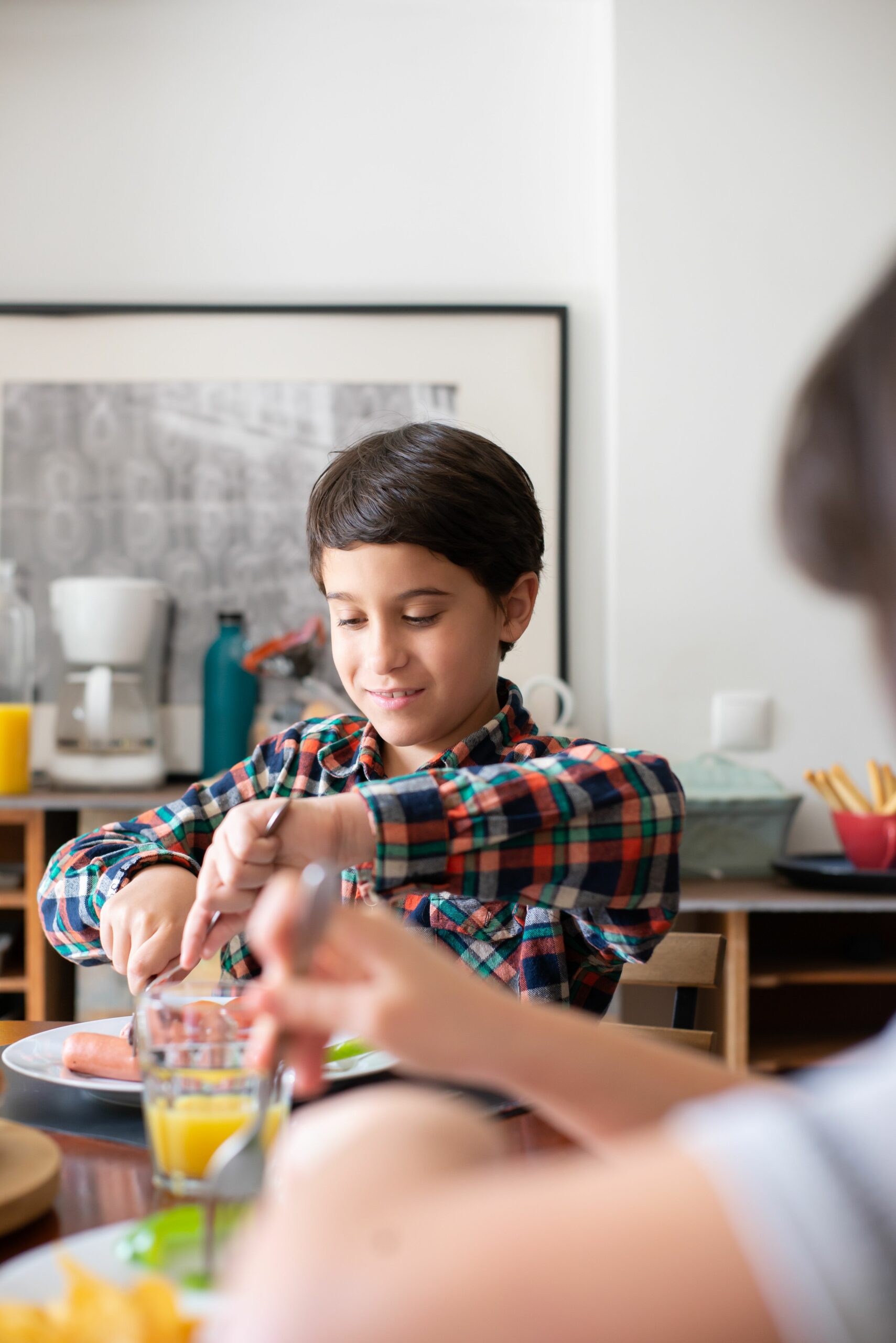 Enfant avec TSA, autisme présentant des sélectivités alimentaires lors du repas